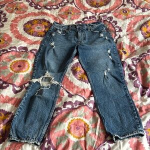 Abercrombie Classic Distressed Blue”mom jeans” Women’s Jeans LIKE NEW.